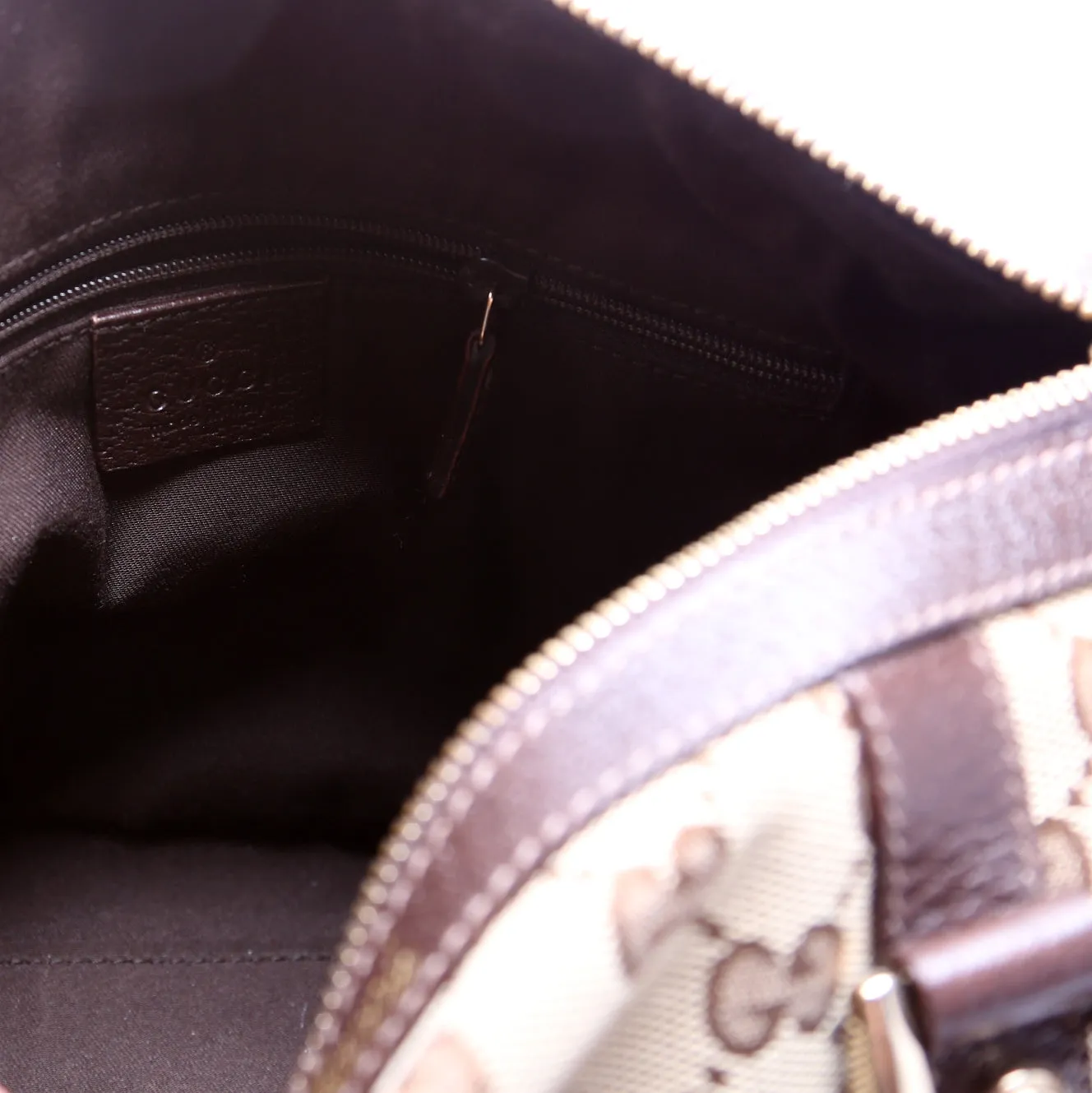 130942 GG Canvas Small Abbey Boston Bag Brown
