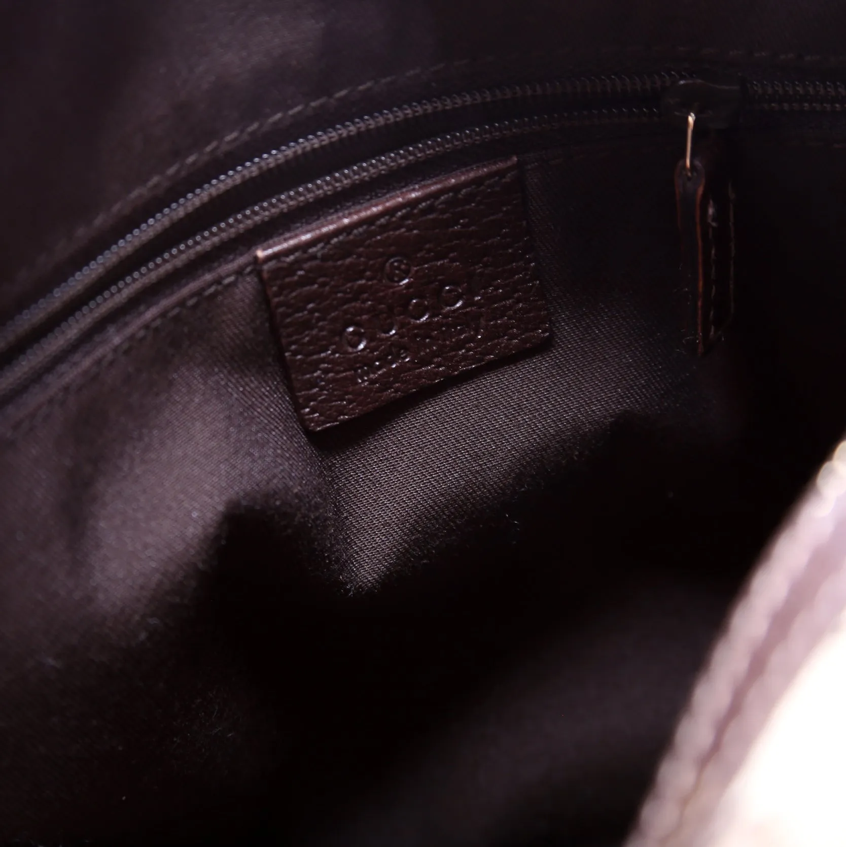 130942 GG Canvas Small Abbey Boston Bag Brown