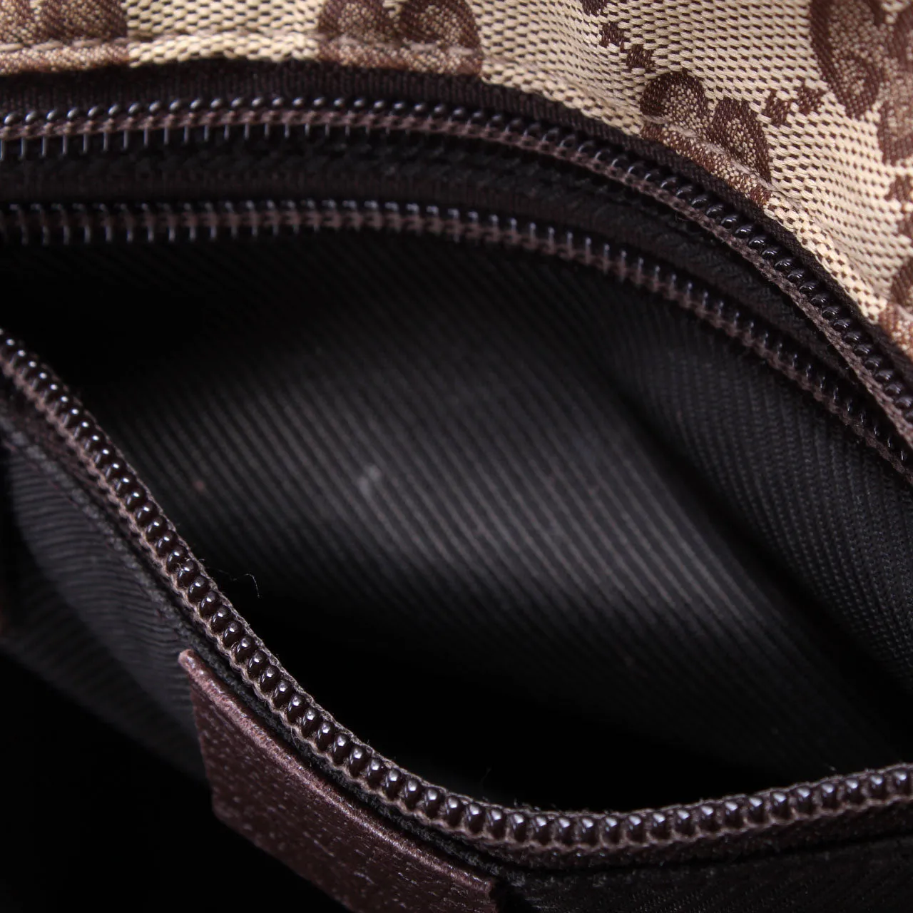 131228 GG Canvas Tote Bag