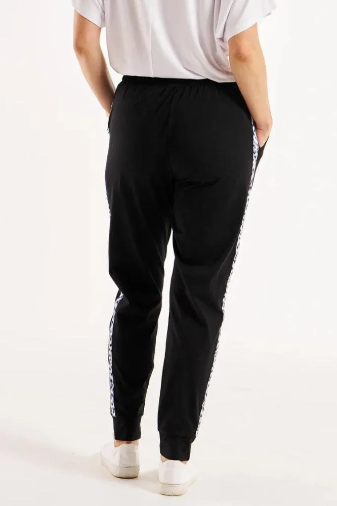 Betty Basics Heidi Pants Animal Stripe