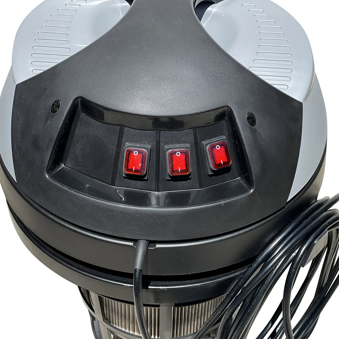 Cyclone Triple 3600 Gutter Vacuum (20gal) with 40 foot Carbon Gutter Poles