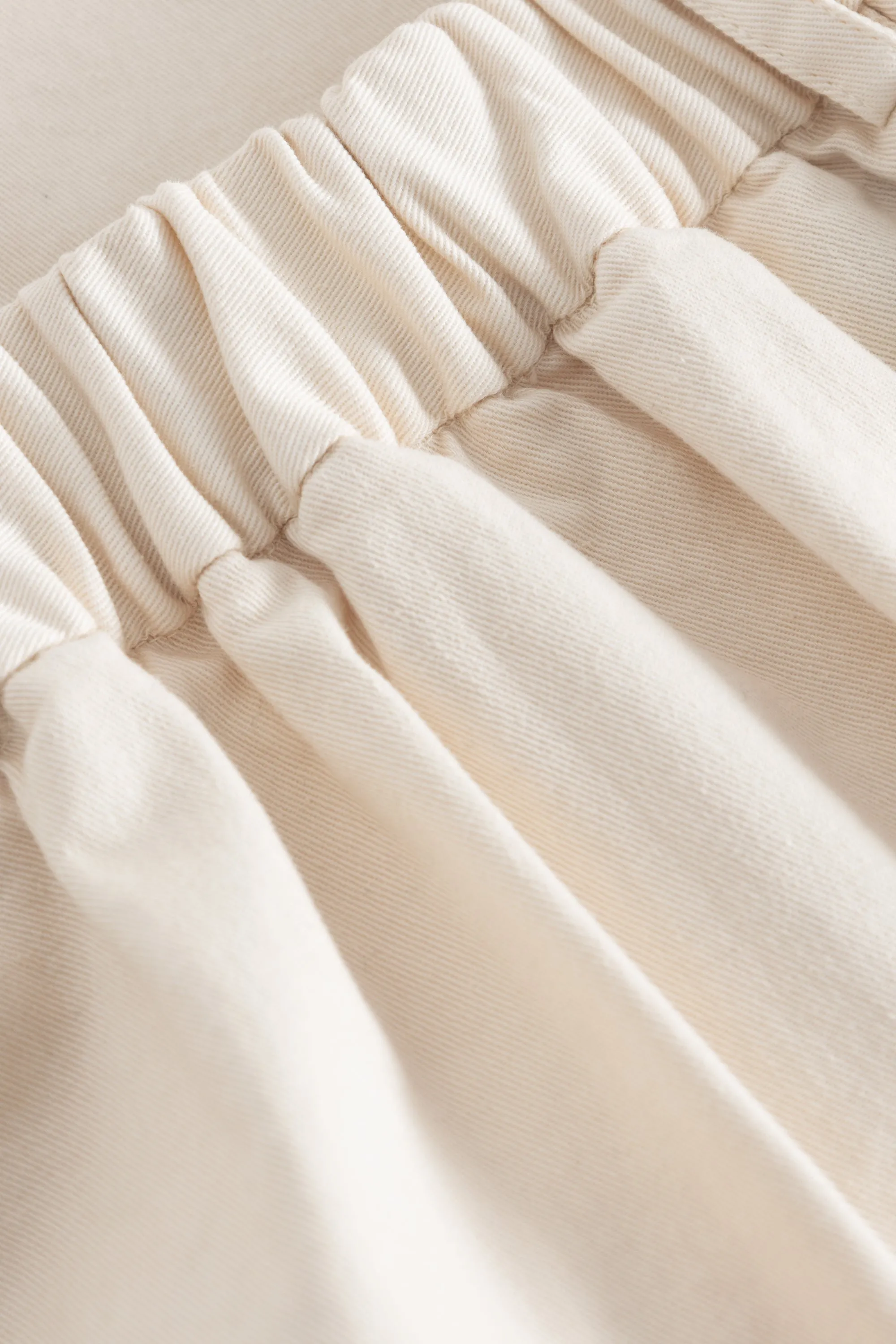 PEN GMTD GARMENT DYED TWILL - CREAM
