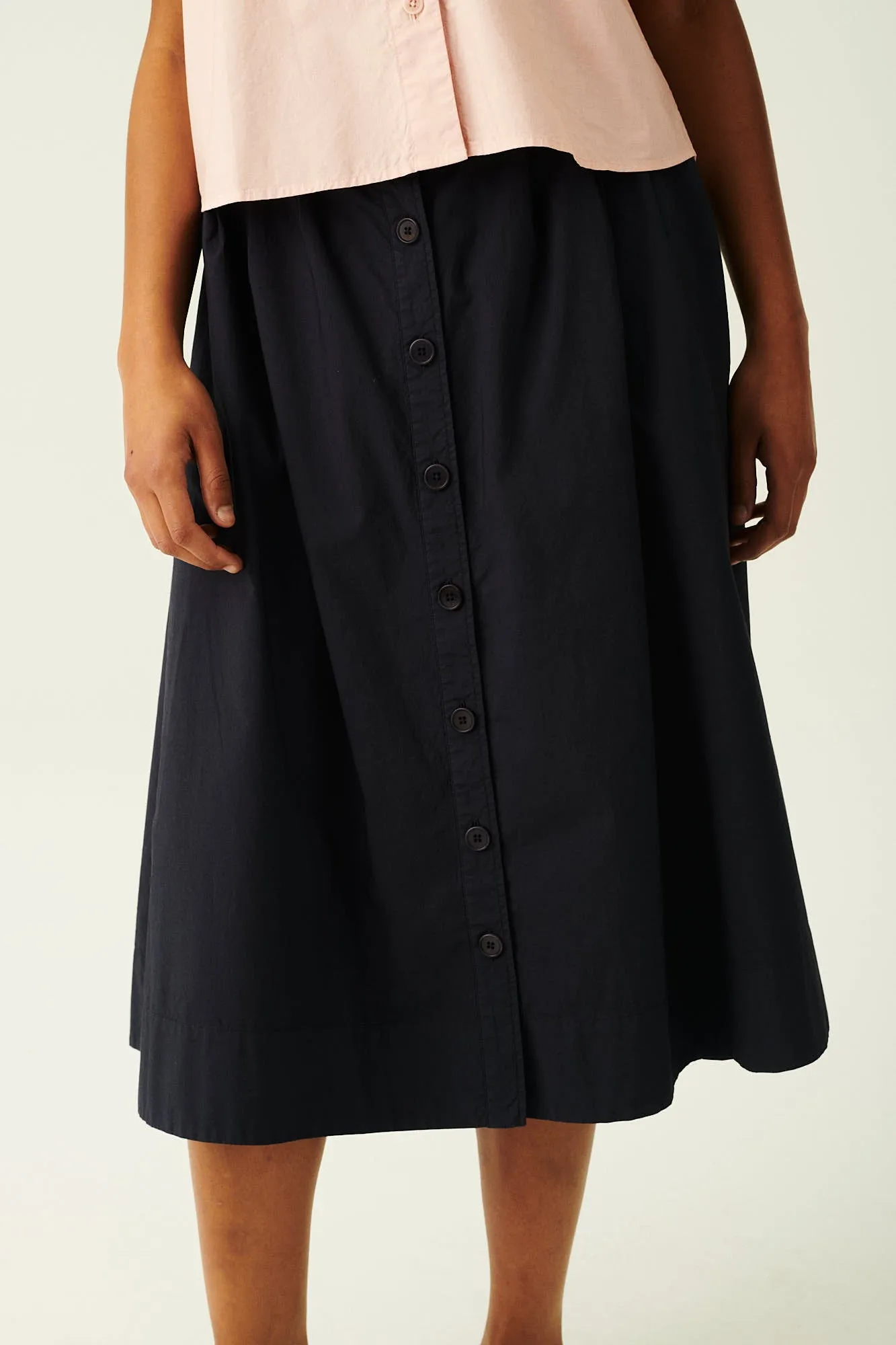 PIPPA GARMENT DYED POPLIN - DARK NAVY