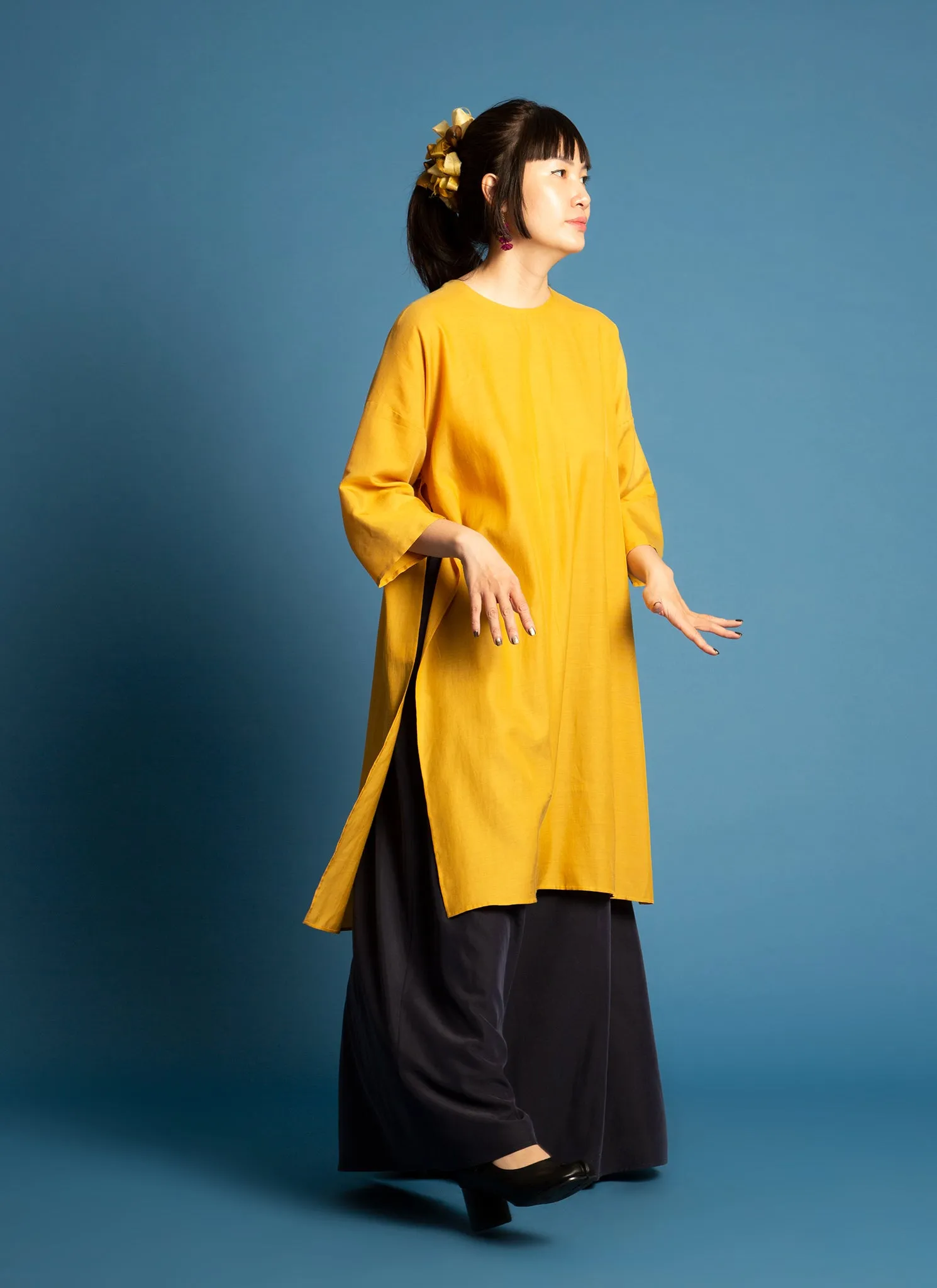 Spring Bud Unisex Dropped Shoulder Tunic in Lemon Yellow