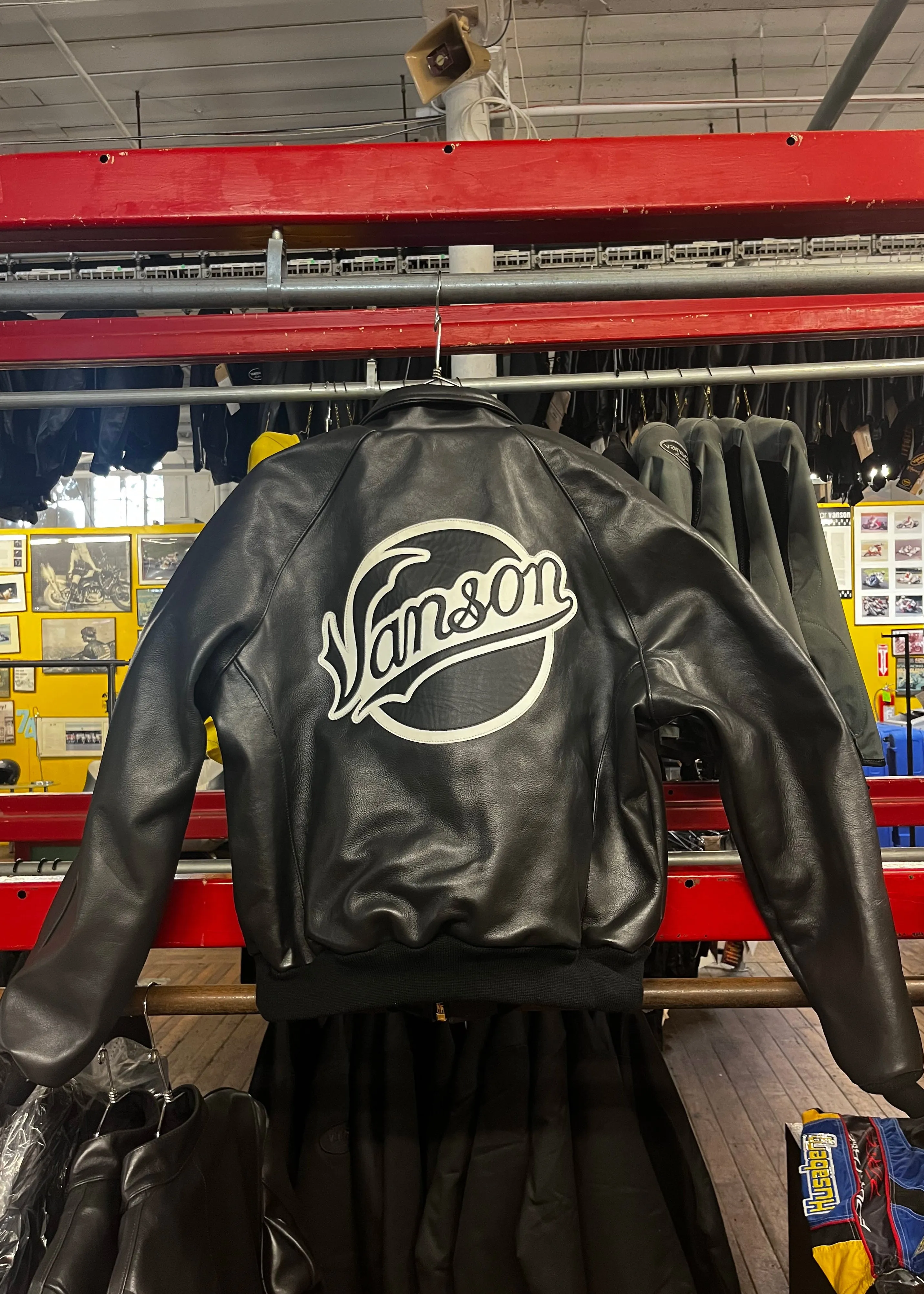 VANSON LEATHERS | NEW YORK BOMBER JACKET | 4-12 WEEKS PRODUCTION