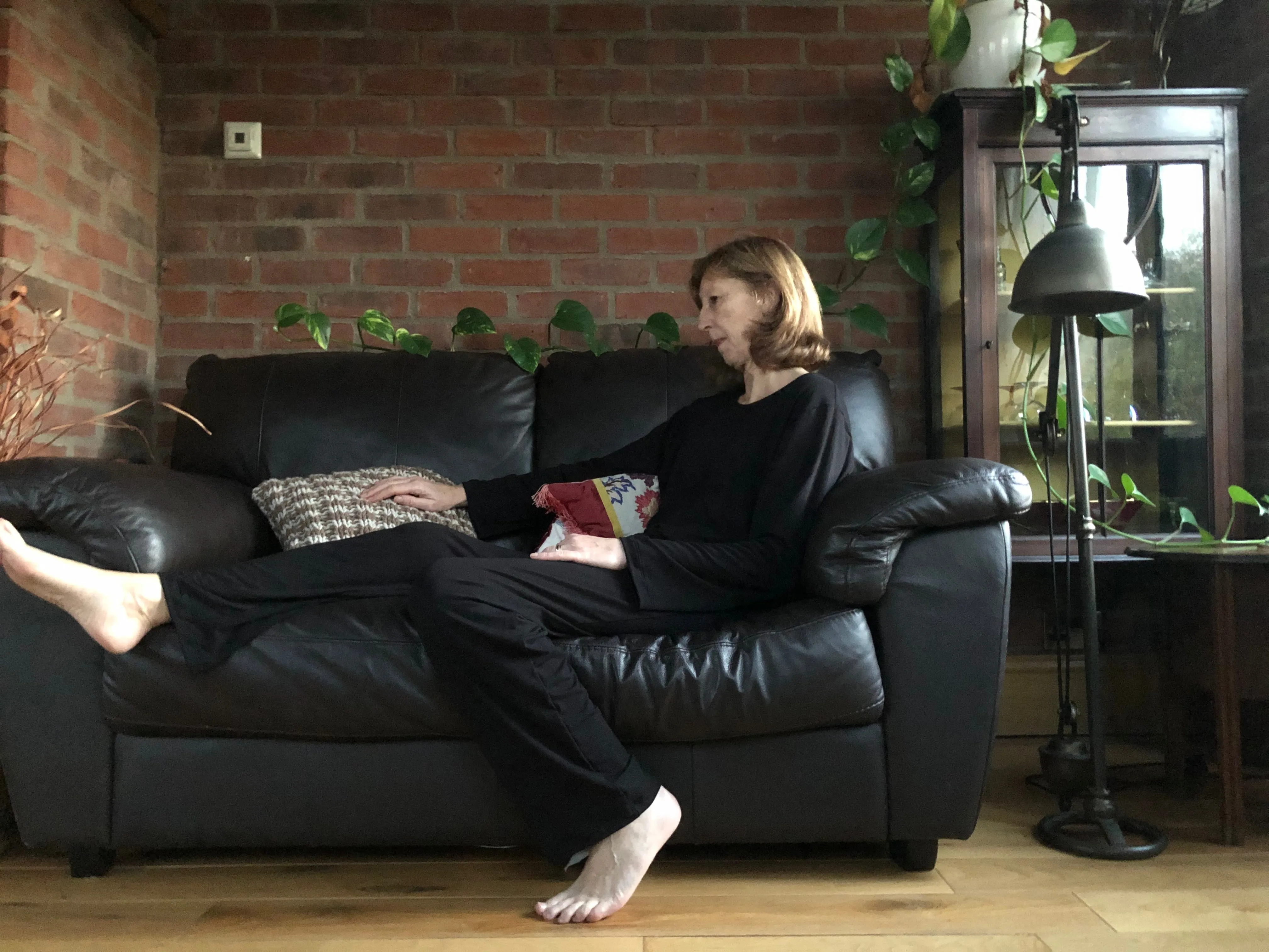 Women's black pants & long sleeve t-shirt set